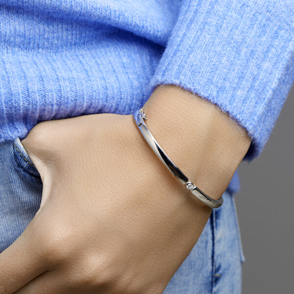 bangle scharnier zirkonia 4,5 x 60 mm zilver gerhodineerd - Afbeelding 2