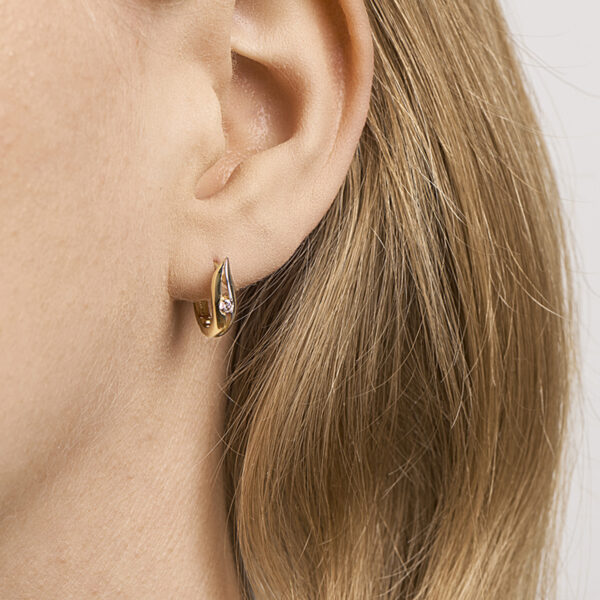 klapoorringen zirkonia bicolor gestift 14K geelgoud - Afbeelding 2