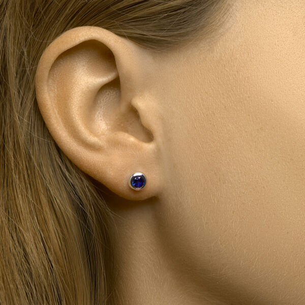 oorknoppen blauw zirkonia zilver gerhodineerd - Afbeelding 2